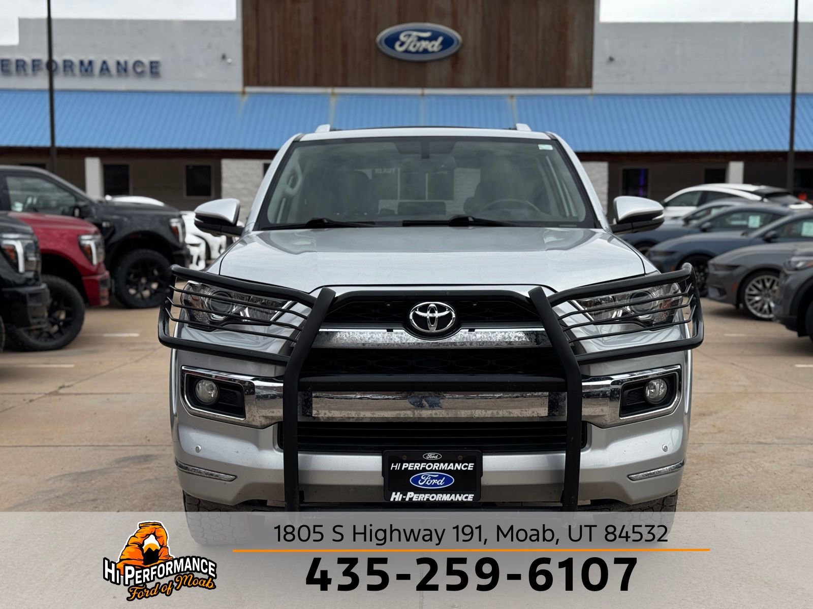 Used 2015 Toyota 4Runner Limited AWD/4WD image 2