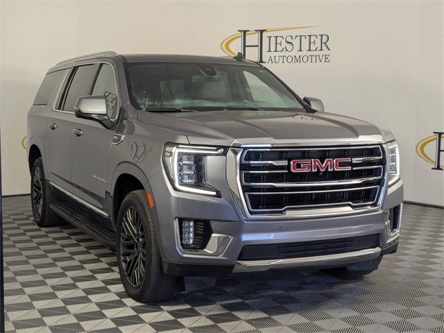 Used 2021 GMC Yukon XL SLT w/ SLT Luxury Plus Package image 2