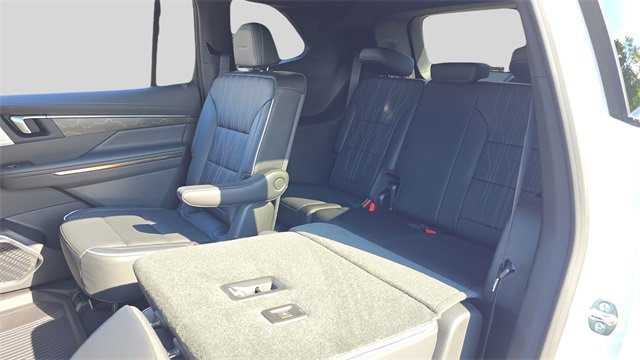 New 2026 Buick Enclave Avenir w/ Super Cruise Package image 19