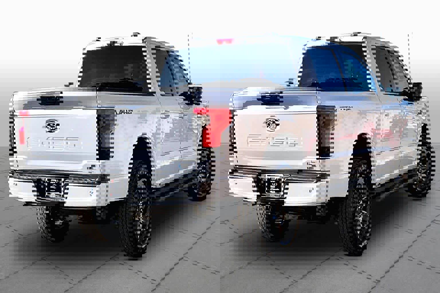 Used 2025 Ford F150 Lightning Flash image 18