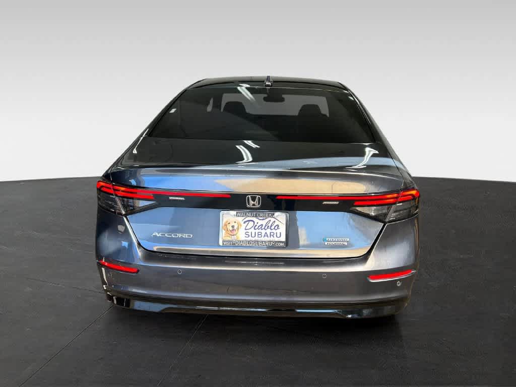 Used 2024 Honda Accord Touring image 5