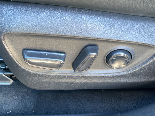 Used 2022 Toyota Highlander XSE image 20