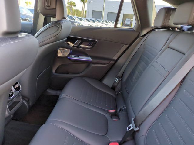 Used 2026 Mercedes-Benz GLC 300 4MATIC image 14