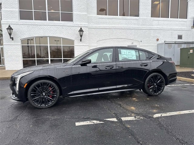 New 2026 Cadillac CT5 V w/ LPO, ONYX Package image 2