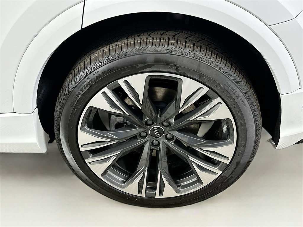 New 2026 Audi Q8 Premium Plus image 24
