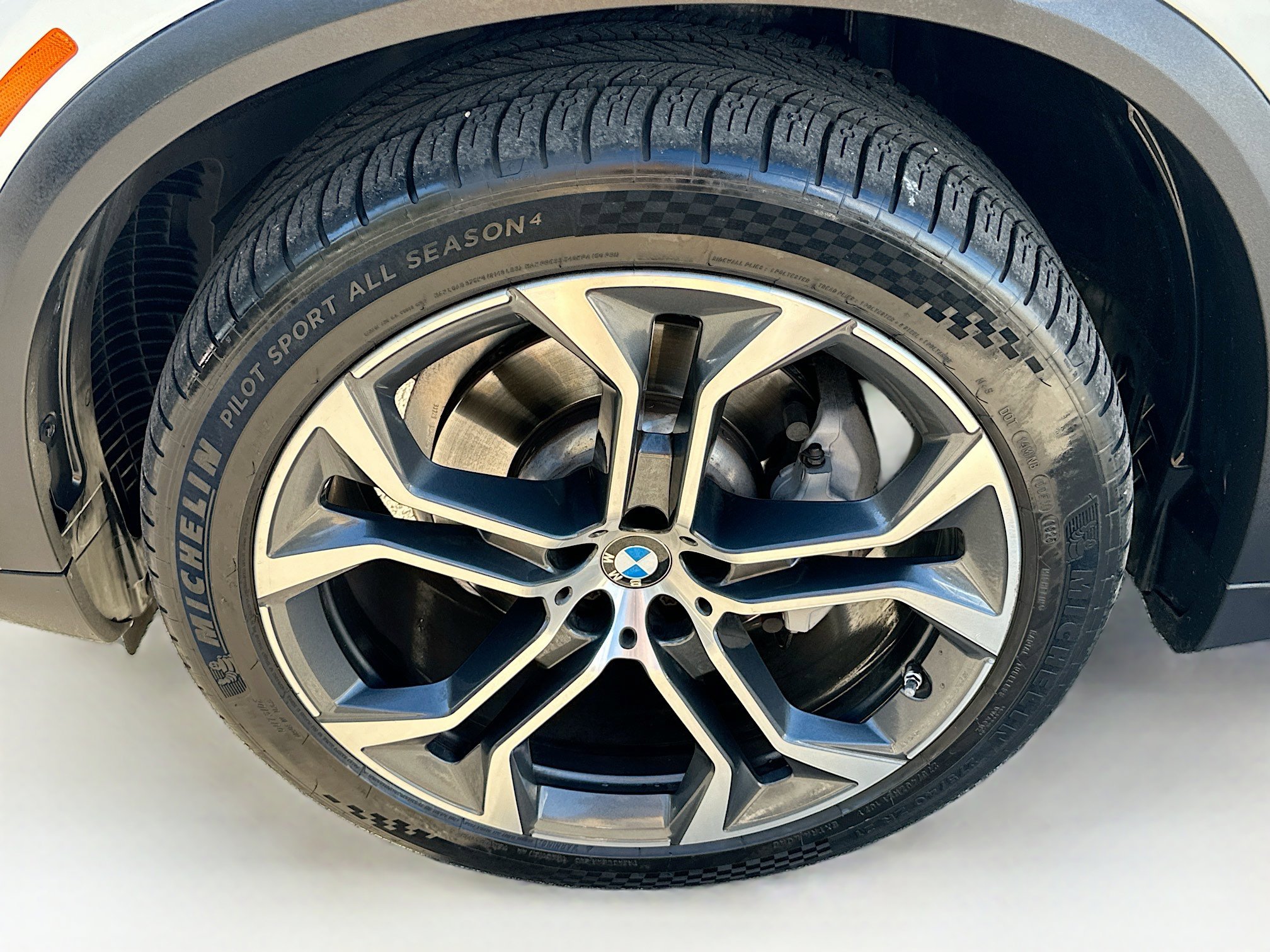 Certified 2022 BMW X5 sDrive40i w/ Premium Package image 34