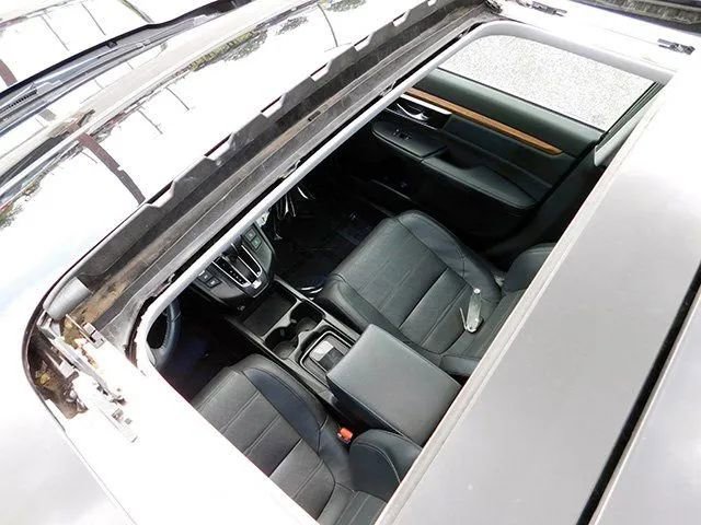 Used 2020 Honda CR-V EX-L image 11