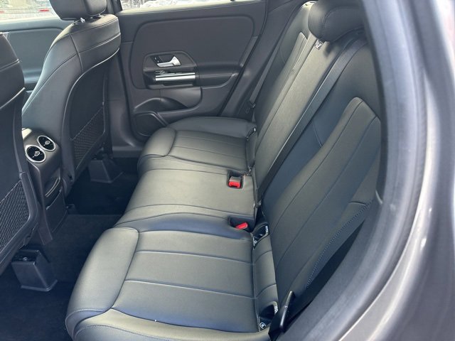 Used 2021 Mercedes-Benz GLA 250 4MATIC image 13