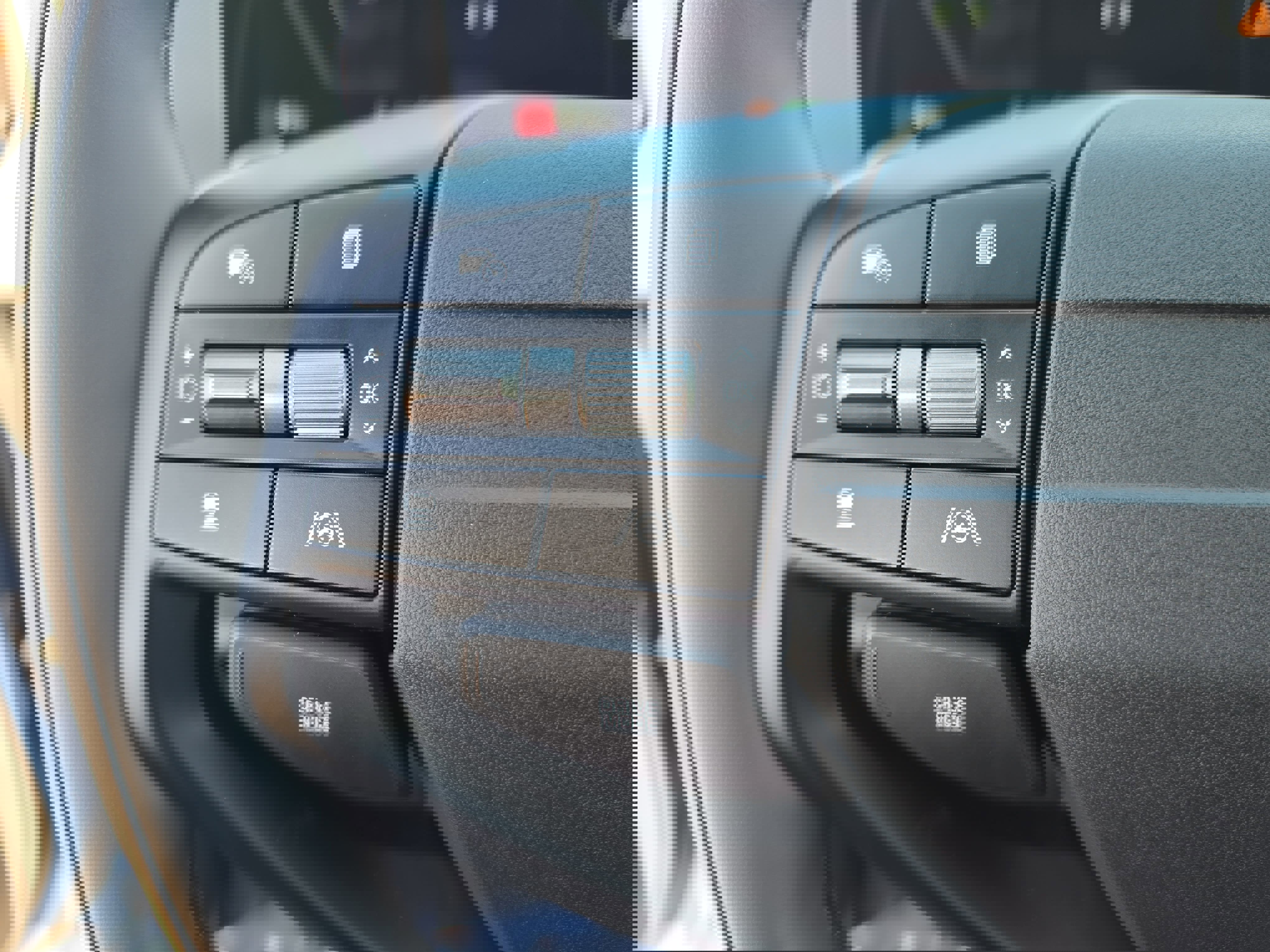 New 2025 Kia EV6 Wind image 18