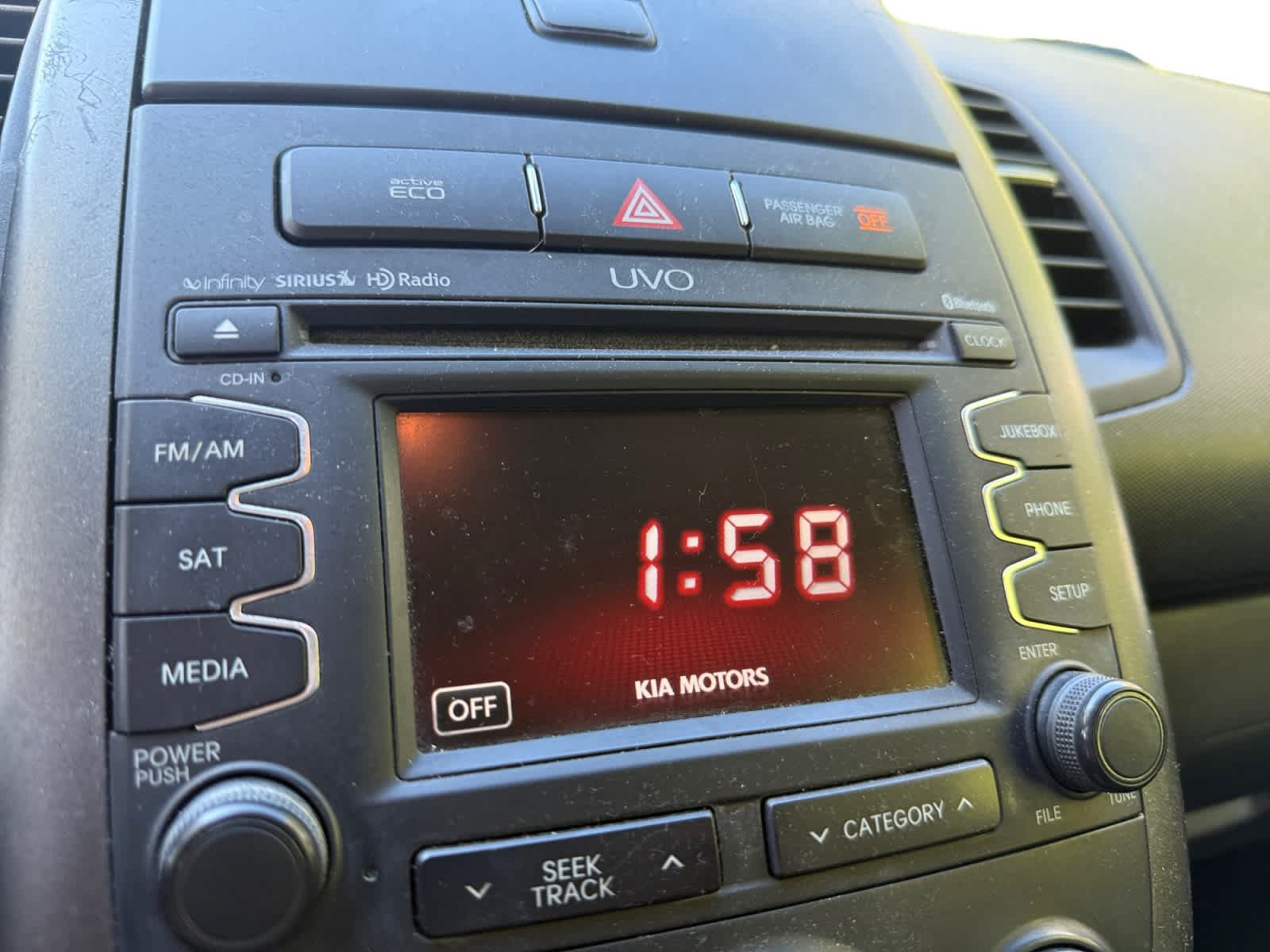 Used 2013 Kia Soul + w/ Audio Pkg FWD image 16