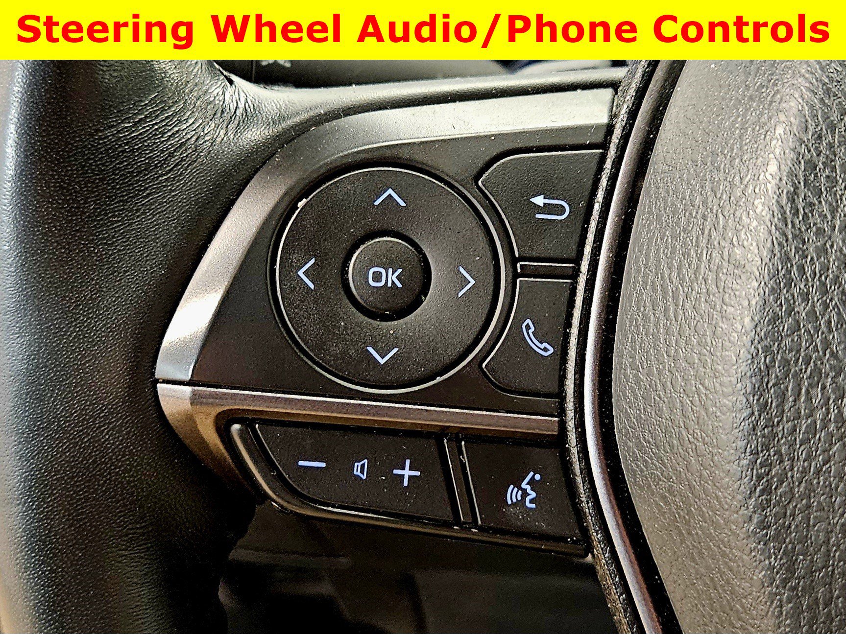 Used 2023 Toyota Camry XSE w/ Cold Weather Package image 31