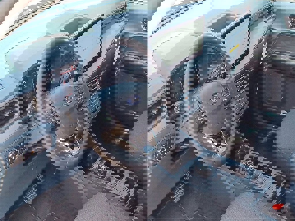 New 2025 Ford Maverick XLT w/ XLT Luxury Package image 10