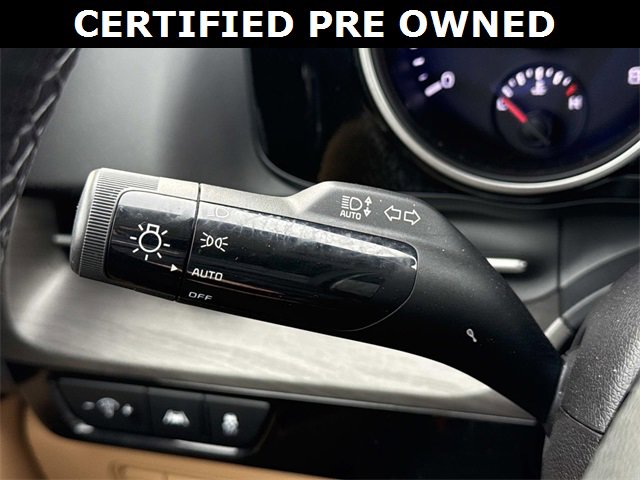 Certified 2024 Kia Carnival EX image 26