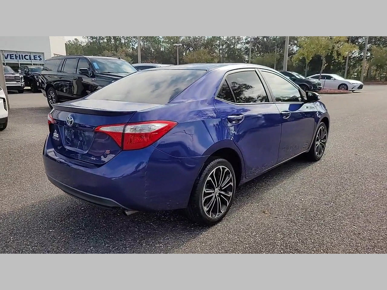 Used 2015 Toyota Corolla S image 22