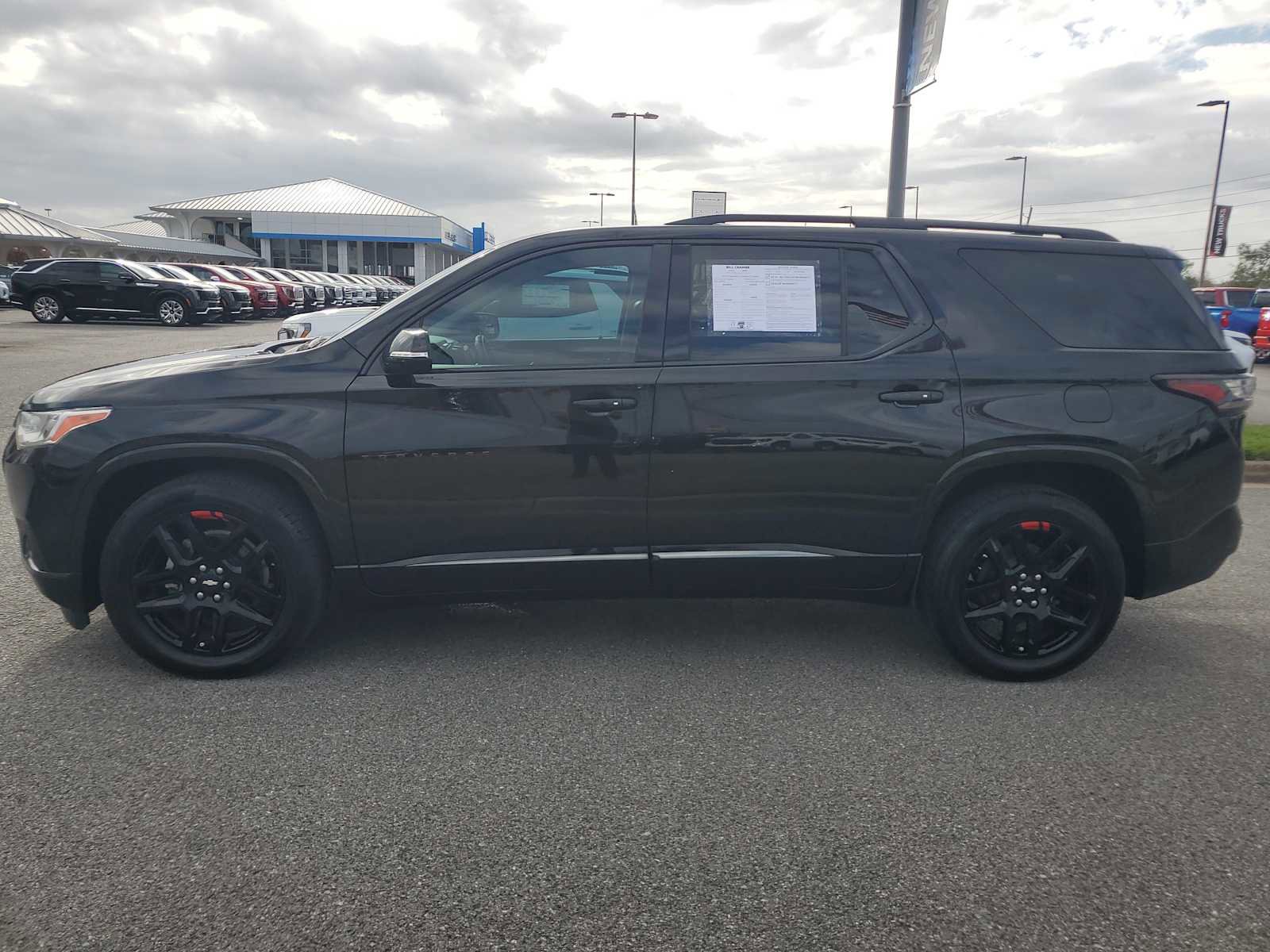 Used 2018 Chevrolet Traverse Premier w/ Redline Edition image 2