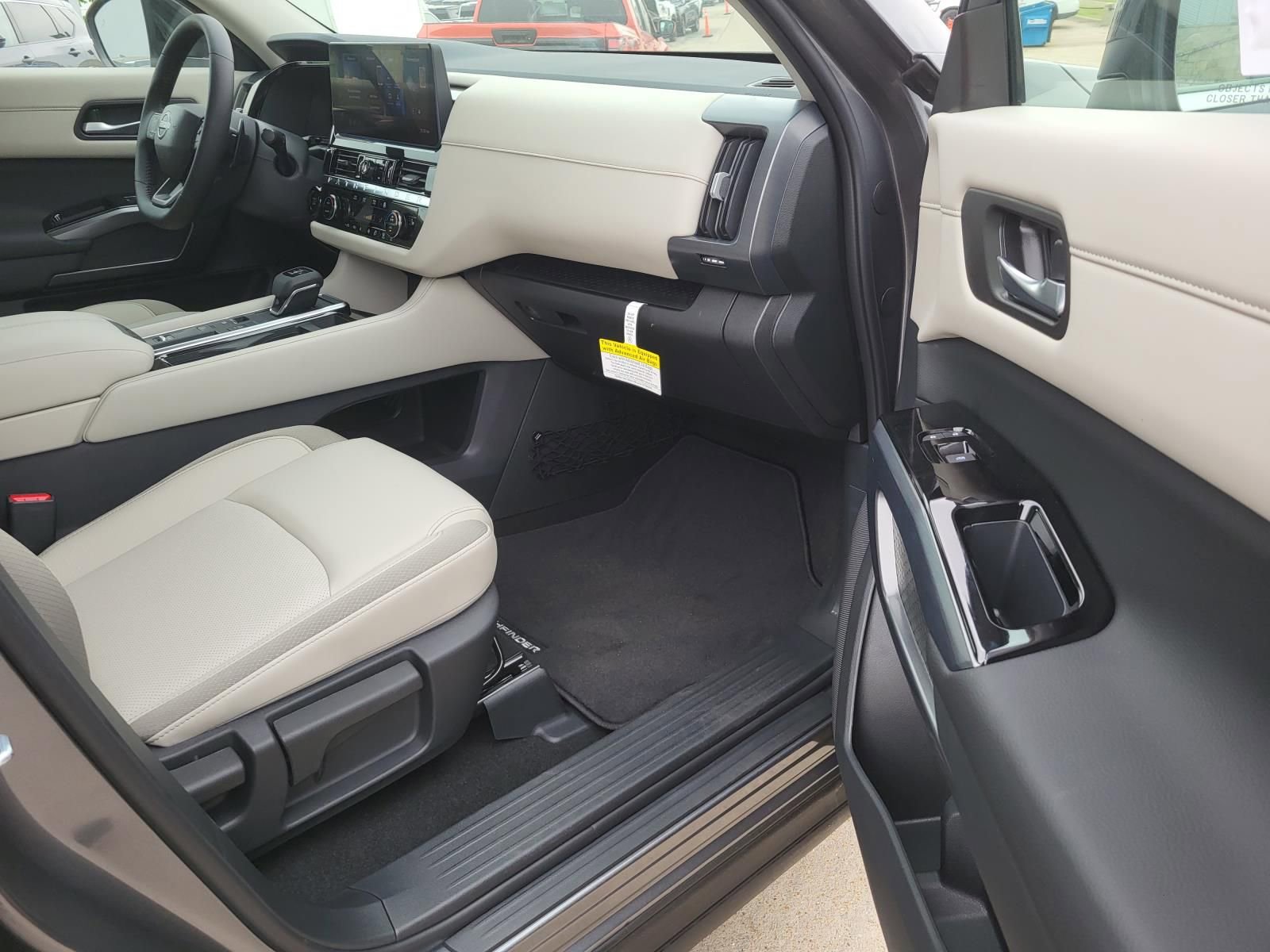New 2026 Nissan Pathfinder SL w/ Cargo Package FWD image 13
