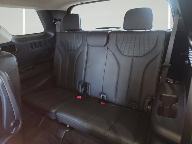 Used 2023 Hyundai Palisade Limited AWD/4WD image 29