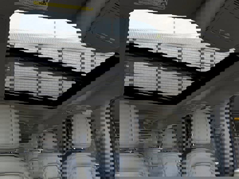 New 2026 Lincoln Navigator L Reserve w/ Jet Appearance Package image 45