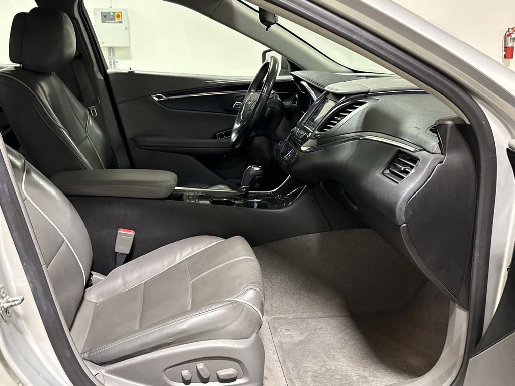 Used 2014 Chevrolet Impala LTZ image 21