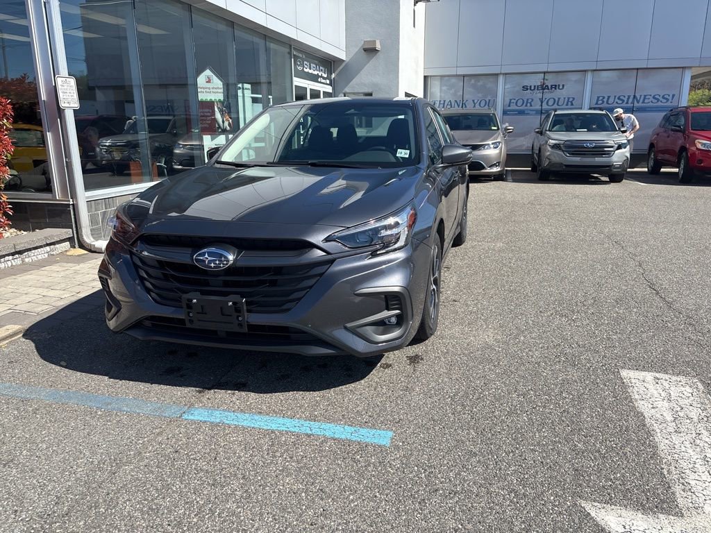 Used 2025 Subaru Legacy Premium image 4