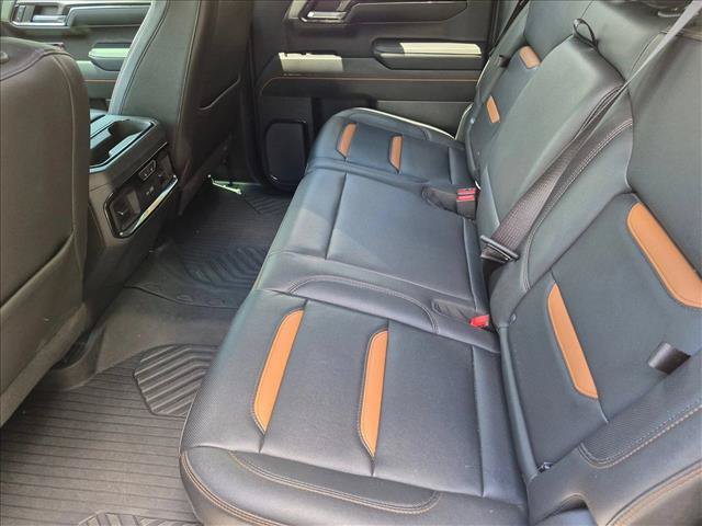 Used 2023 GMC Sierra 1500 AT4 w/ AT4 Premium Package AWD/4WD image 18