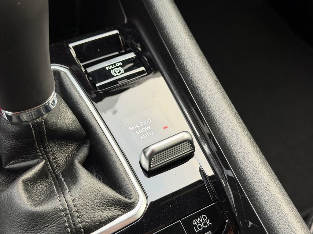 New 2026 Jeep Compass Latitude image 19