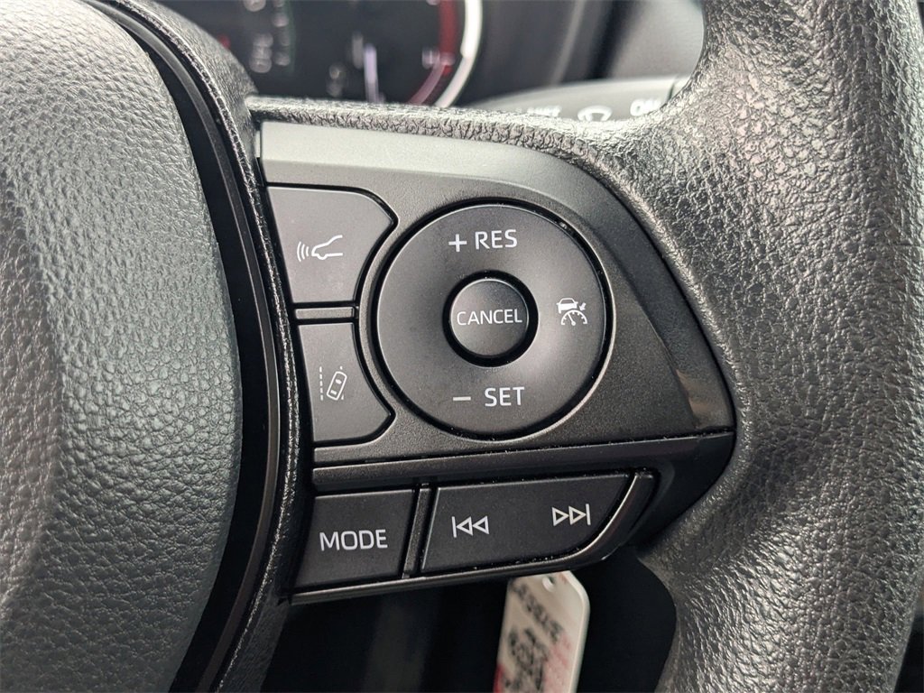 Used 2023 Toyota RAV4 LE image 24