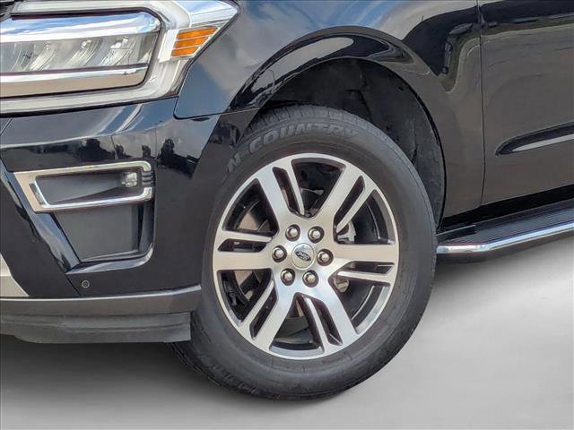 Used 2022 Ford Expedition Limited image 26
