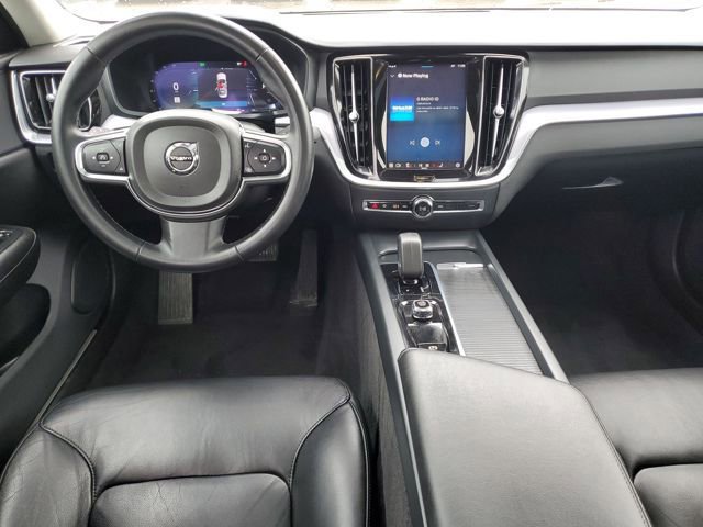 Used 2024 Volvo S60 B5 Core image 27