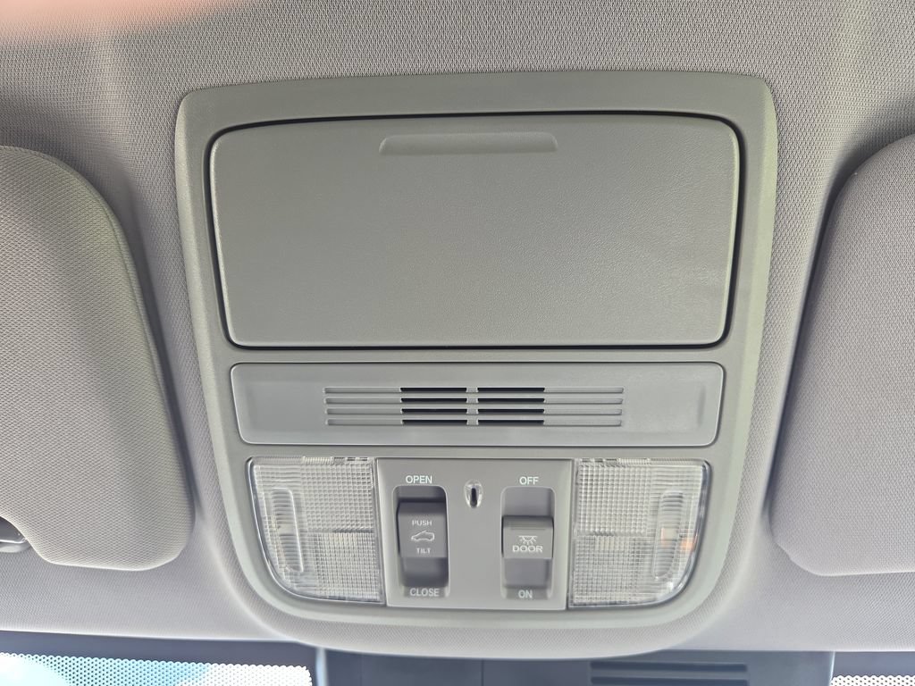 Used 2019 Honda CR-V EX image 29