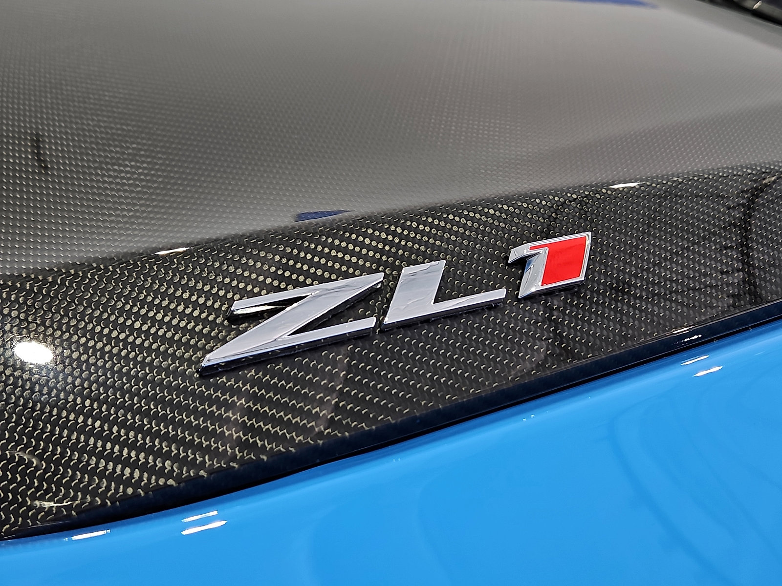 Used 2022 Chevrolet Camaro ZL1 RWD image 7