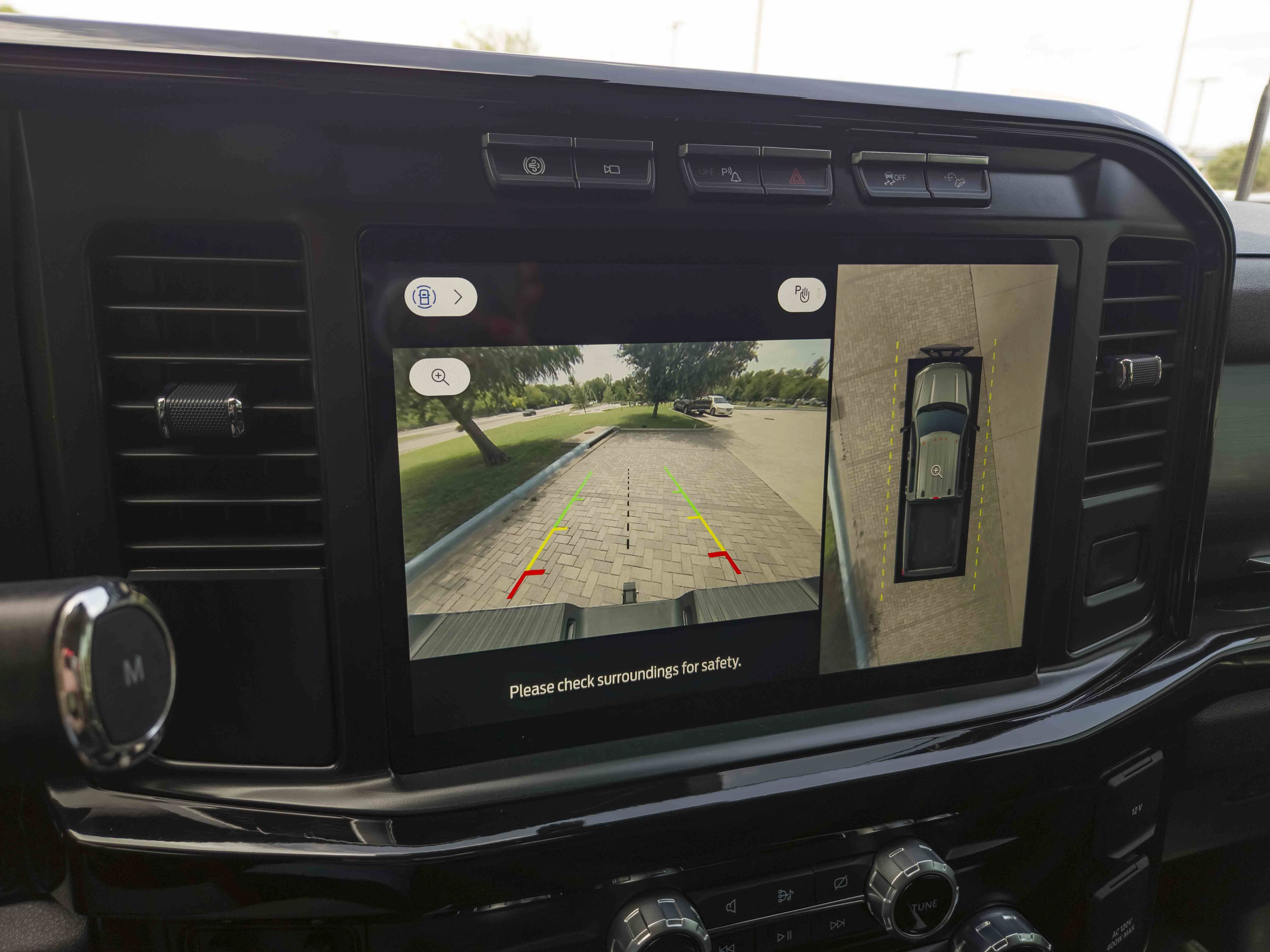 Used 2023 Ford F250 Lariat w/ Lariat Ultimate Package AWD/4WD image 35