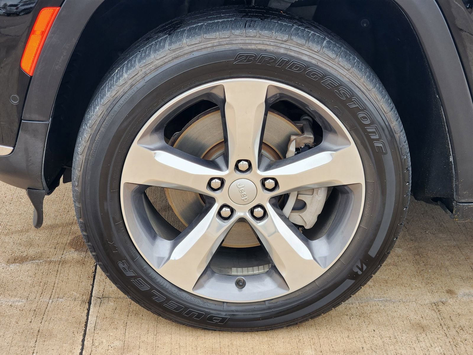 Used 2021 Jeep Grand Cherokee L Limited w/ Luxury Tech Group II image 12