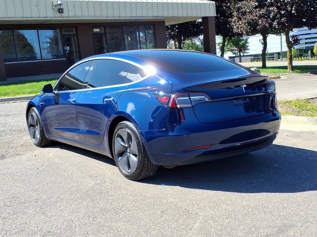 Used 2018 Tesla Model 3 Long Range AWD/4WD image 3