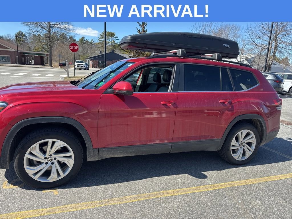 Used 2023 Volkswagen Atlas SE image 3
