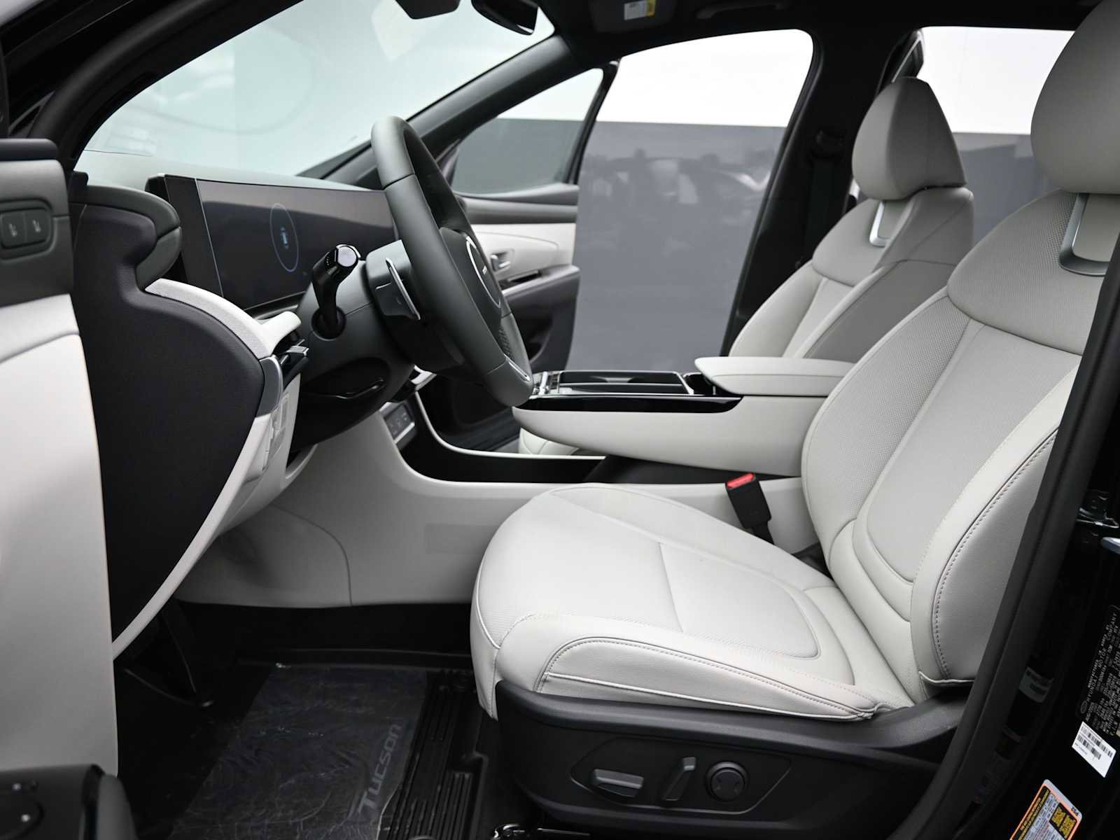 New 2026 Hyundai Tucson Limited image 15