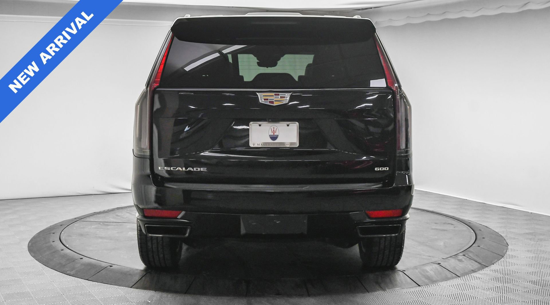 Used 2024 Cadillac Escalade Sport image 6