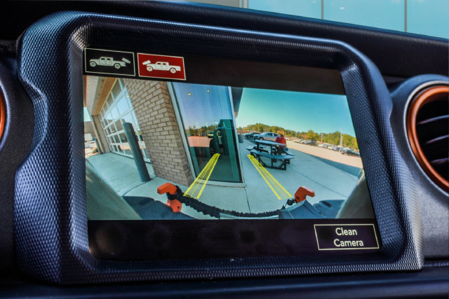 Used 2020 Jeep Gladiator Mojave AWD/4WD image 20