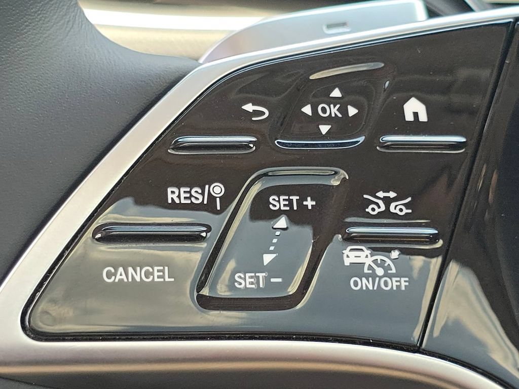 Certified 2024 Mercedes-Benz GLS 450 4MATIC image 37