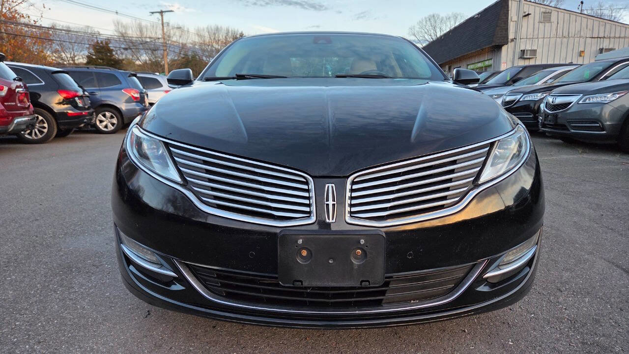 Used 2016 Lincoln MKZ AWD w/ Technology Package image 3