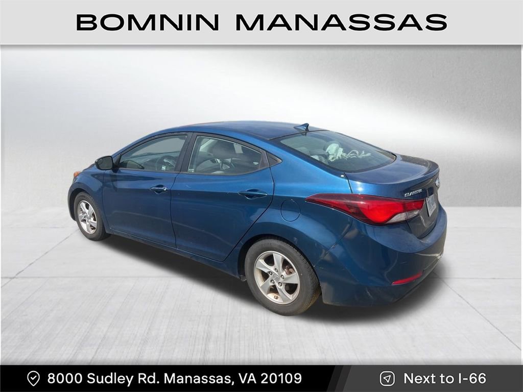 Used 2014 Hyundai Elantra SE FWD image 2