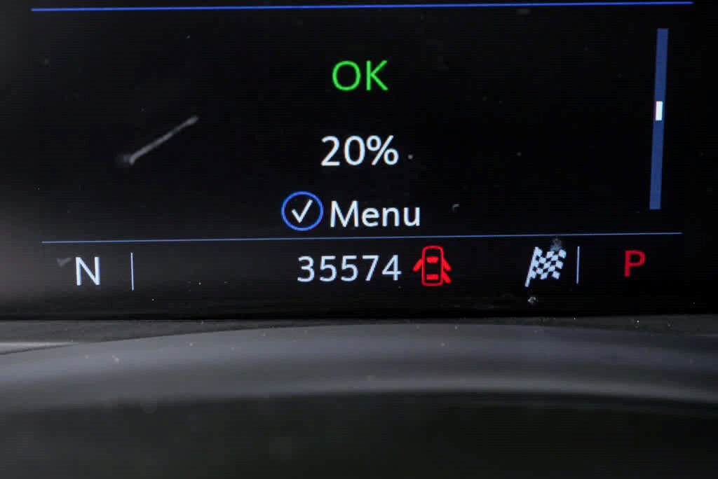 Certified 2023 Cadillac CT4 Luxury w/ Cold Weather Package AWD/4WD image 12