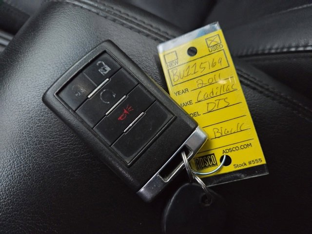Used 2011 Cadillac DTS image 15