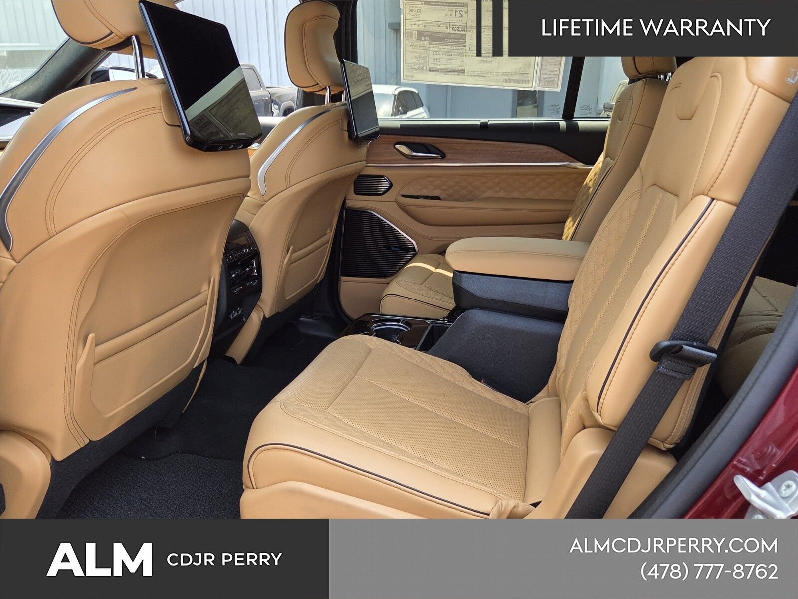 New 2025 Jeep Grand Cherokee L Summit AWD/4WD image 7