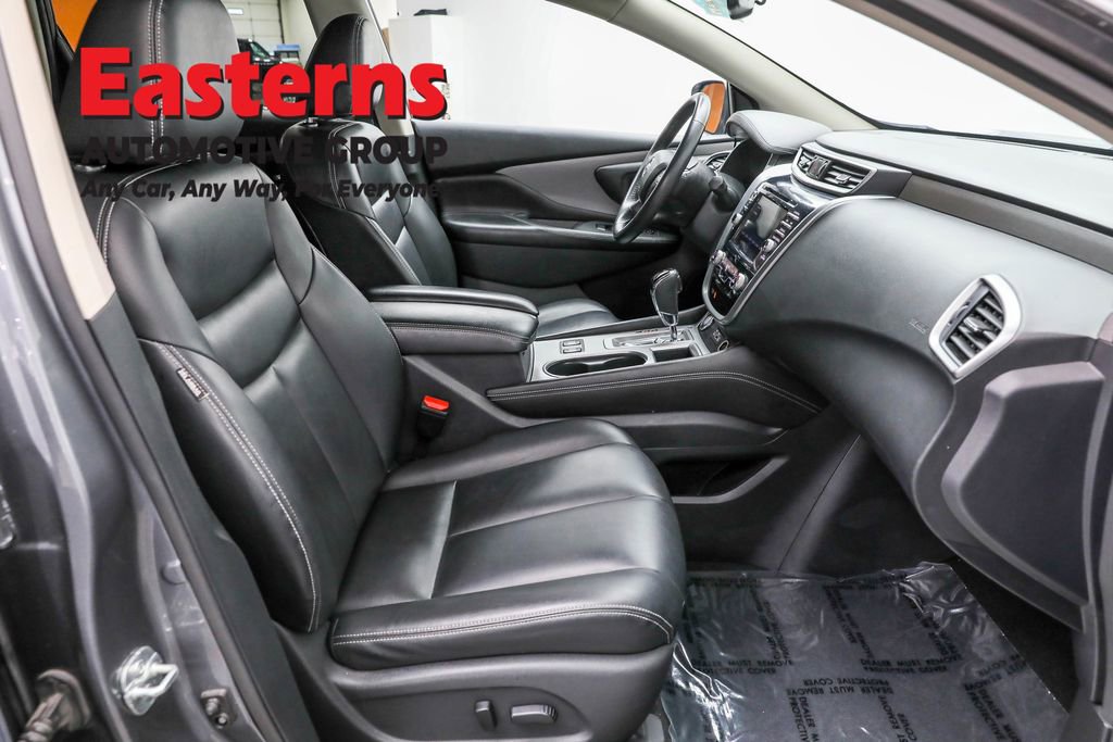 Used 2023 Nissan Murano SV image 23