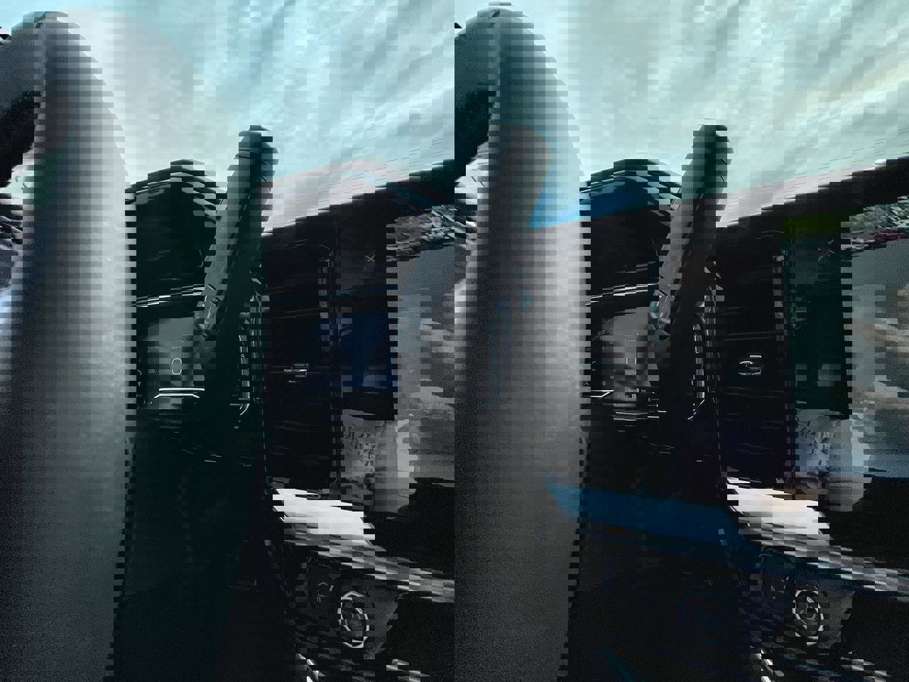 New 2025 Chevrolet Silverado 1500 LT image 16