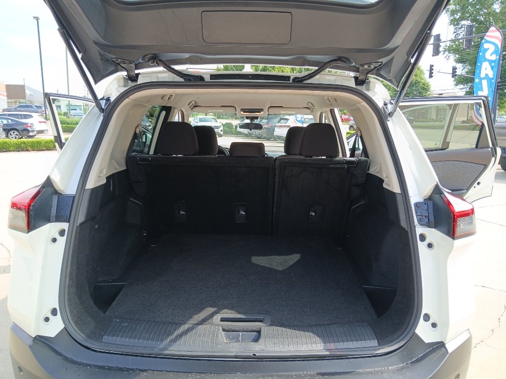 Used 2023 Nissan Rogue SV AWD/4WD image 21