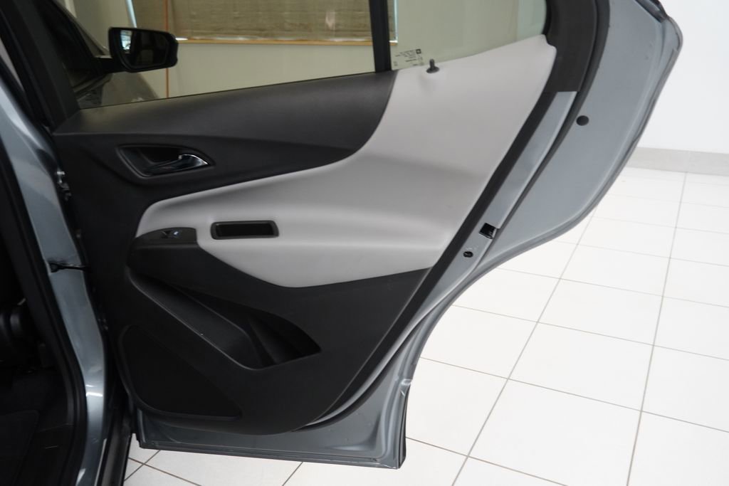 Used 2023 Chevrolet Equinox LS w/ LS Convenience Package image 25