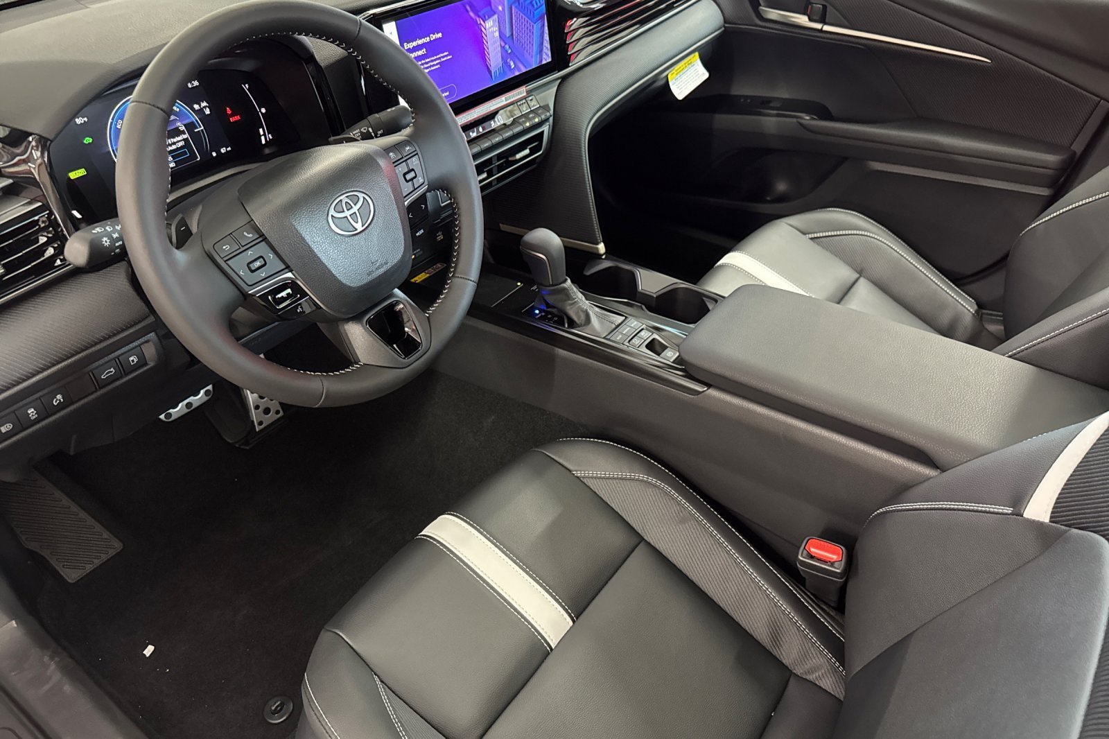 New 2026 Toyota Camry SE FWD image 9