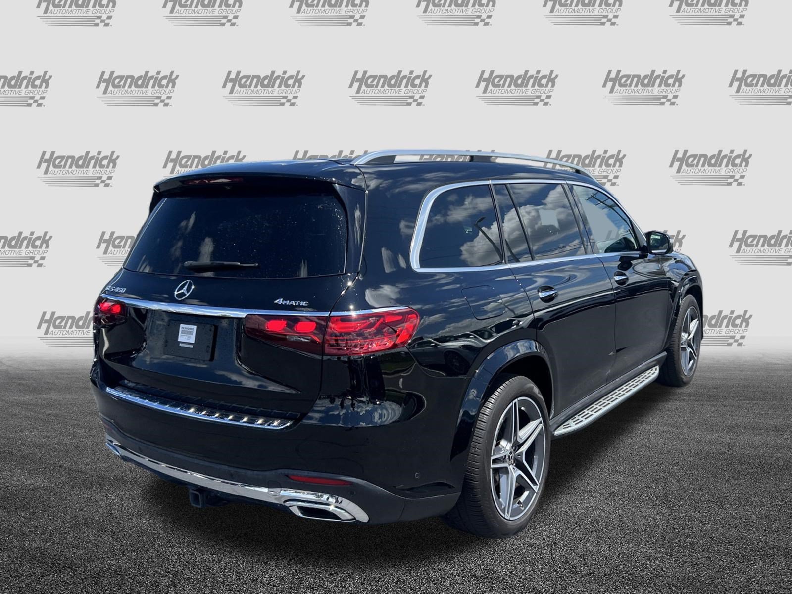 Certified 2024 Mercedes-Benz GLS 450 4MATIC w/ AMG Line Exterior image 10